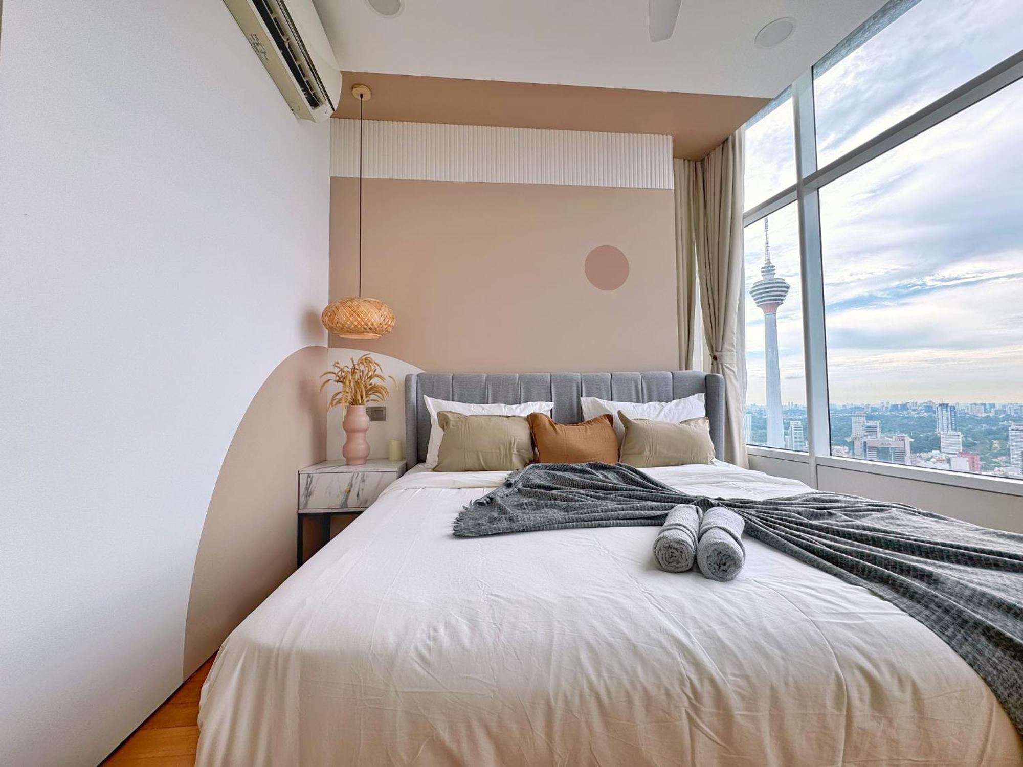 Sky Upper 3br At Klcc Pangsapuri